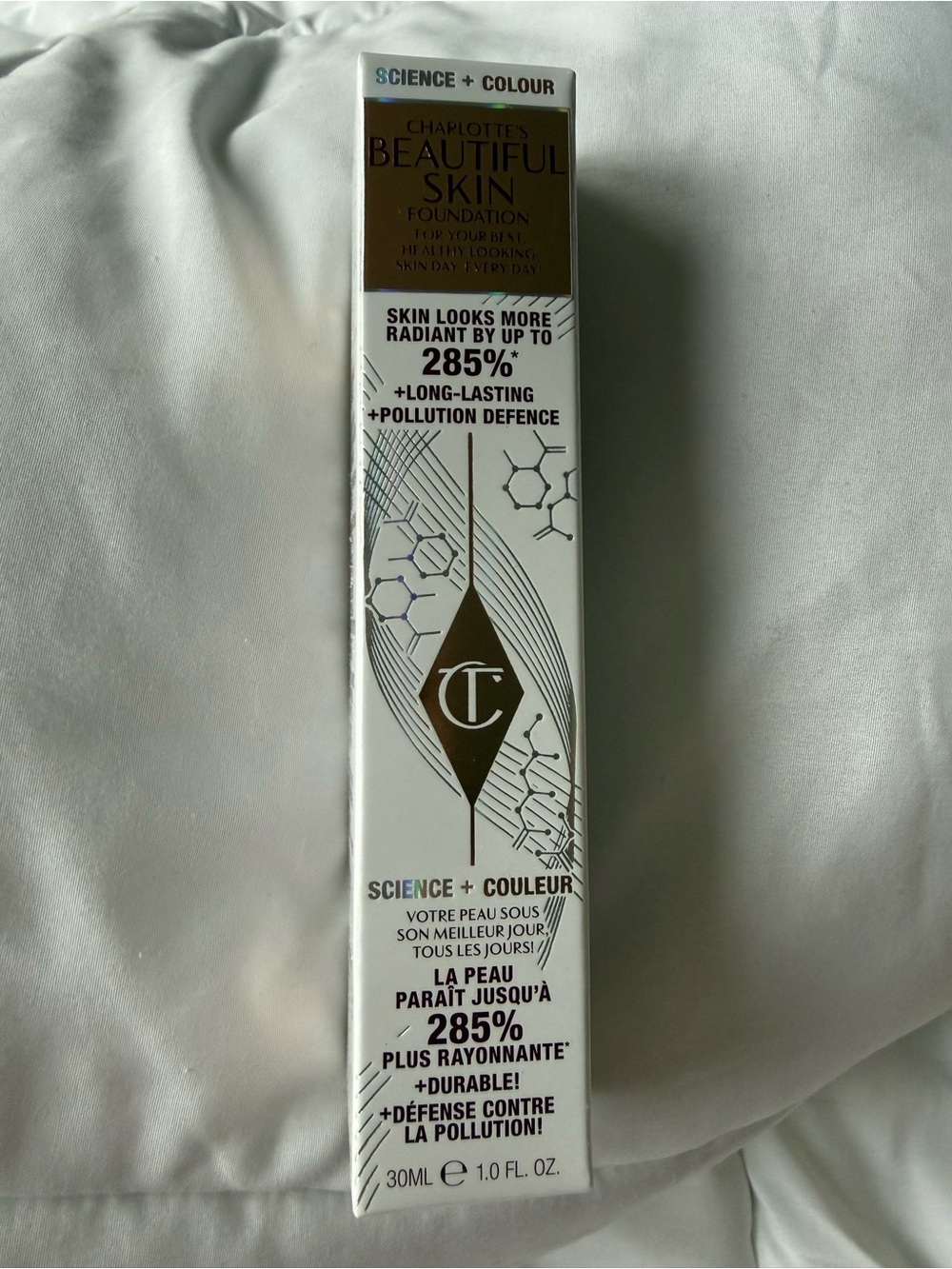 Charlotte Tilbury Beautiful Skin Foundation - White & Gold Packaging